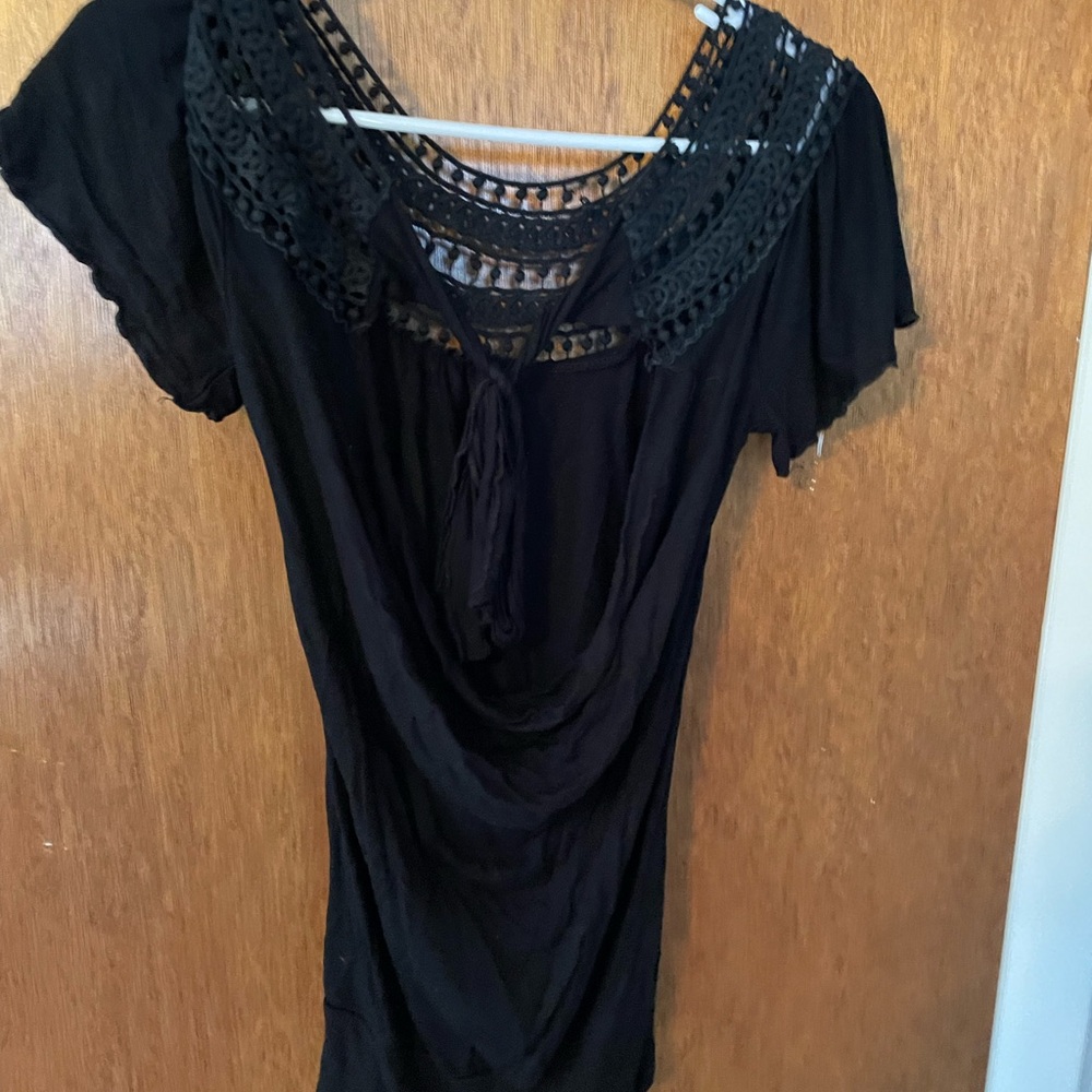 Women’s black backless blouse